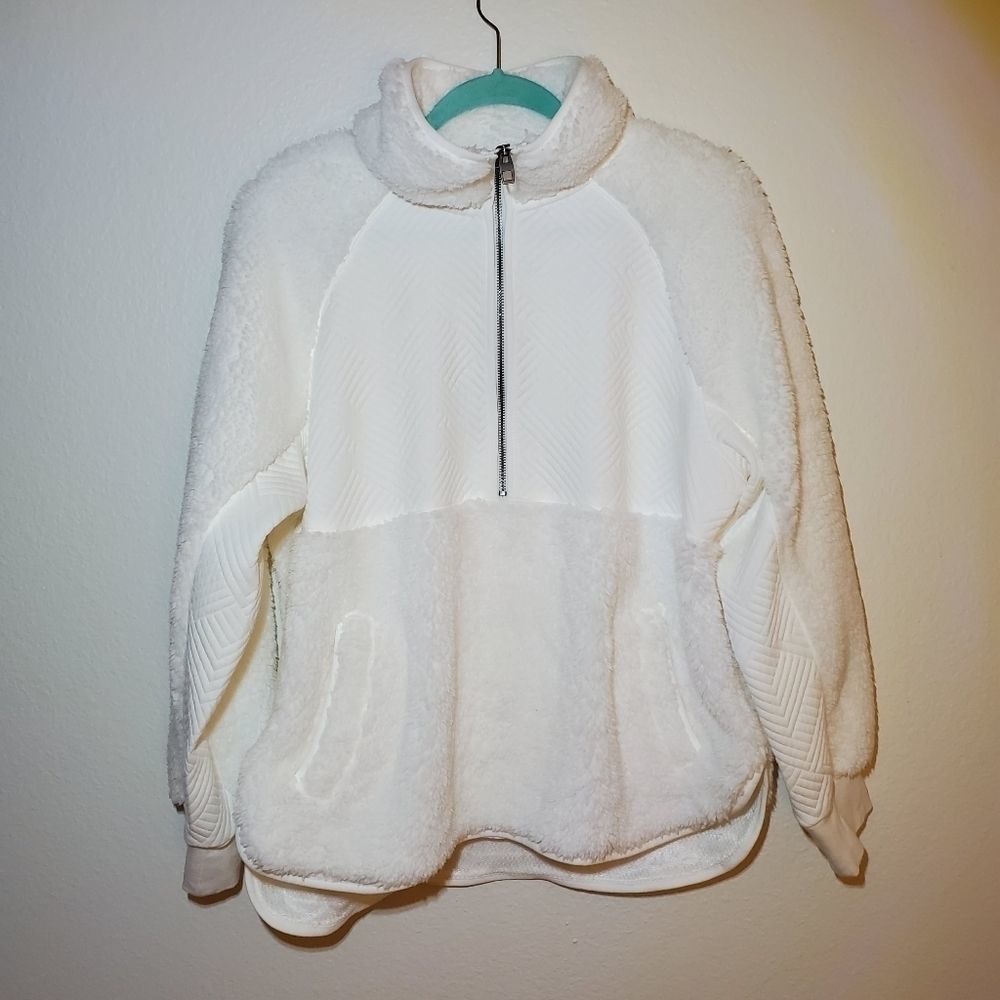 Halcyon White Quilted FauxFur Fuzzy Henley Sweater nwt